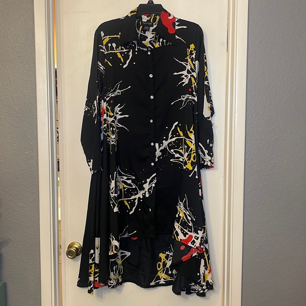 Black button up dress with paint splatter print Size small
